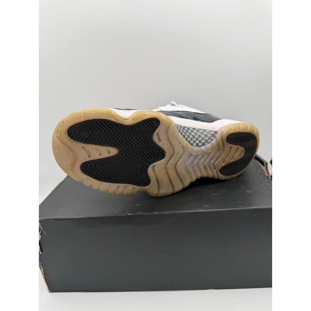 Air Jordan 11 Retro Low Emerald White Black Green 528895-145 Mens 11